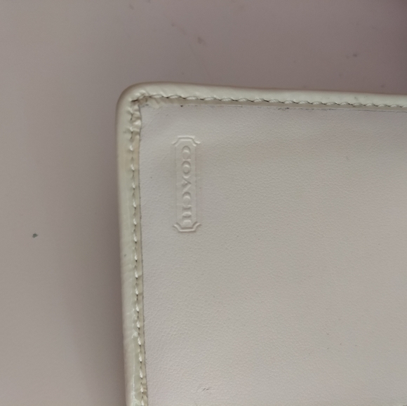 Gently used coach wallet - Picture 2 of 7